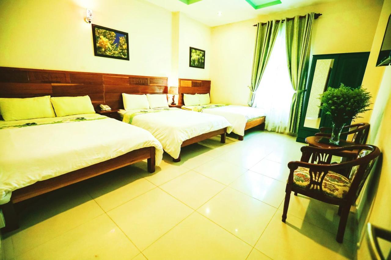 Dalat Flowery Hotel & Coffee Exterior foto