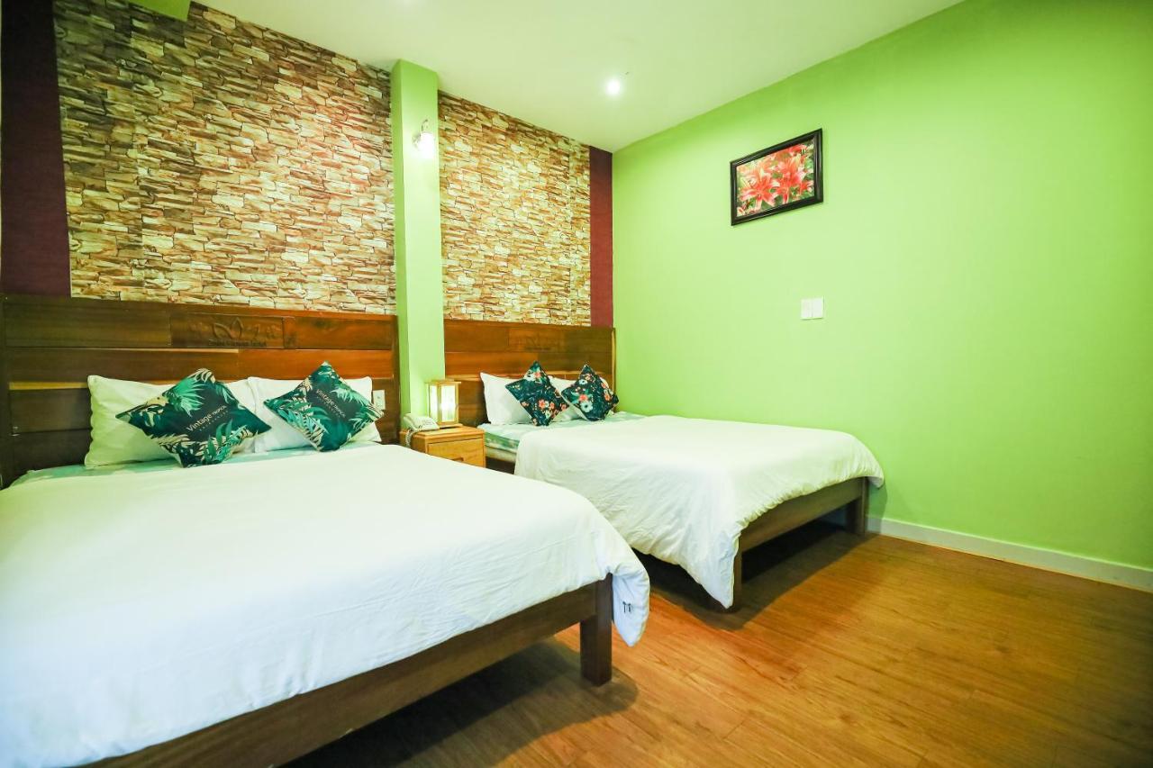 Dalat Flowery Hotel & Coffee Exterior foto