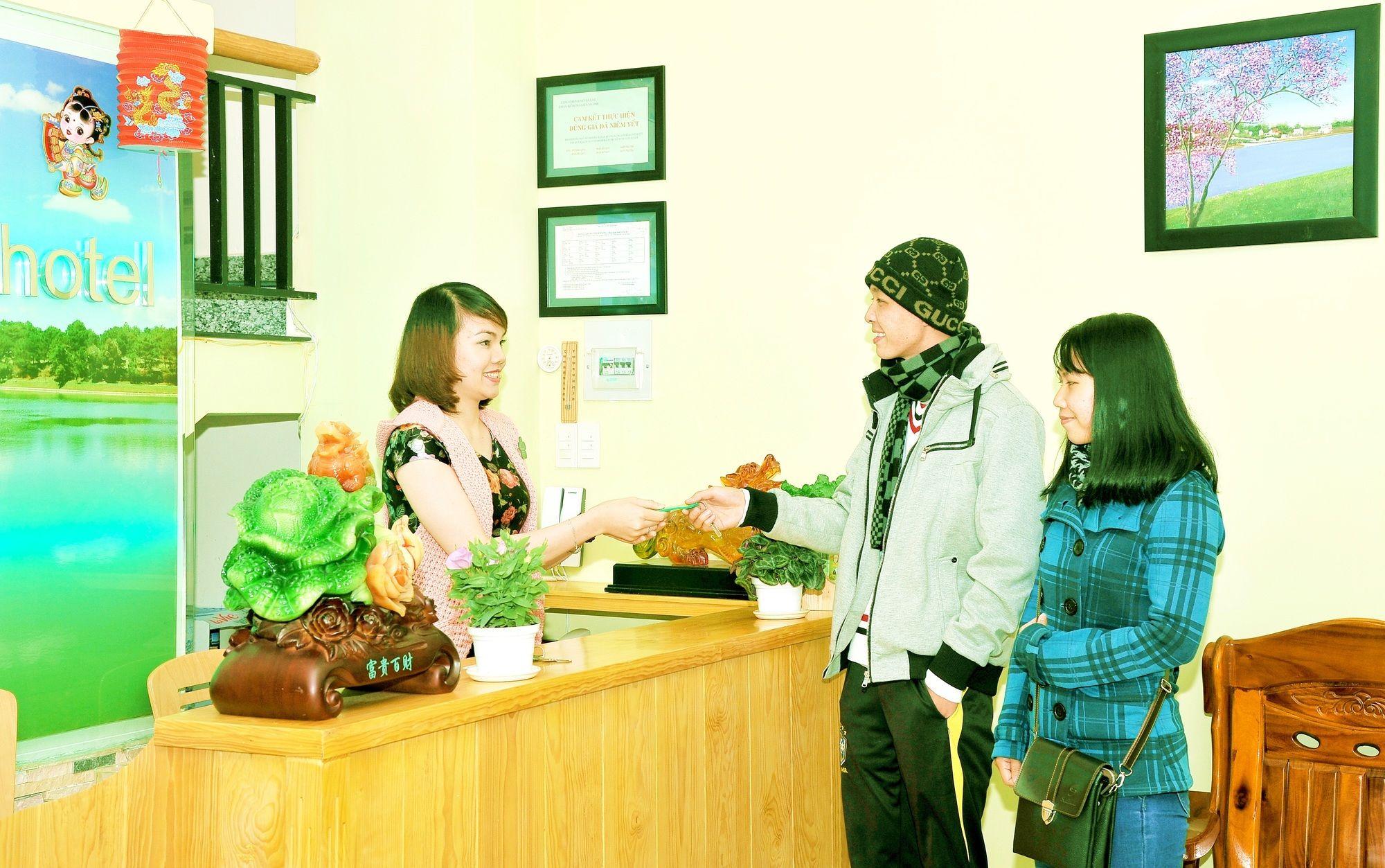 Dalat Flowery Hotel & Coffee Exterior foto